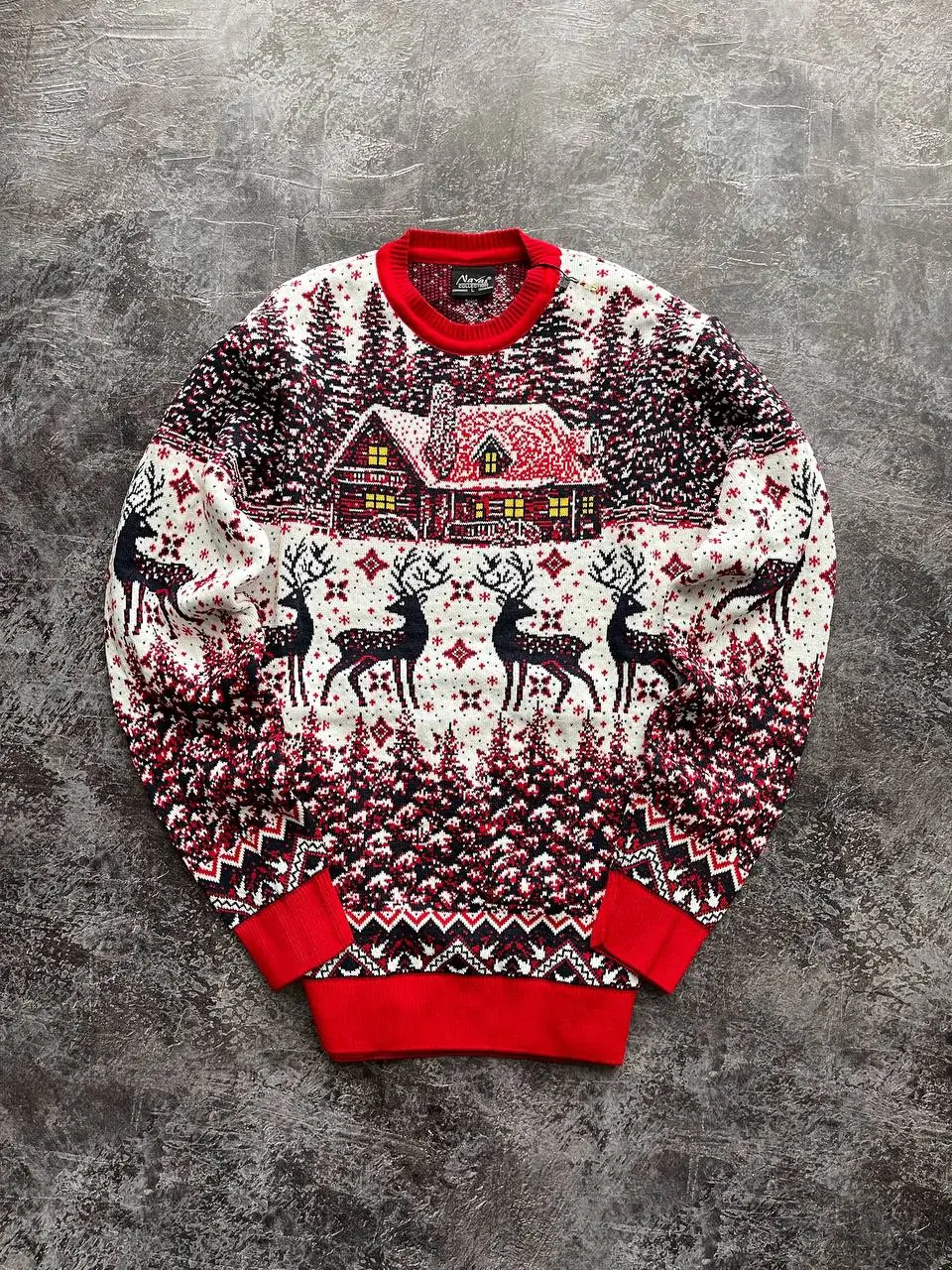 Светр "Хатинка в Лісі"