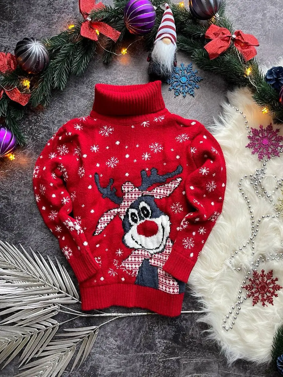 Дитячий светр з горлом "Маленьке Оленятко"